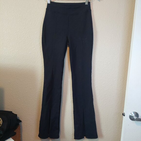 ALO Yoga Pants - Alo Airbrush High-Waist Flutter Legging Sz S